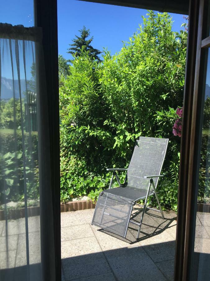 Haus Salzburgblick Bed & Breakfast *
